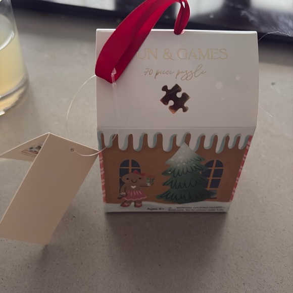 fun and games 70 piece puzzle nwt - Picture 1 of 4